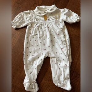Vintage Winnie the Pooh White and Pink Floral Footie One Piece